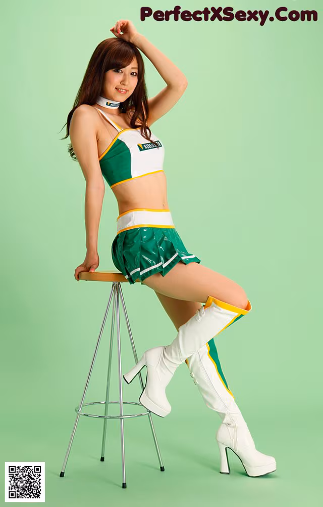 Kaori Hinata - Fest Horny Fuckteen