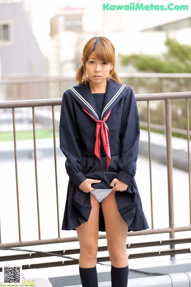 Fu Sazanami - 100cameltoa Naked Girl